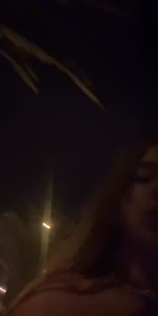 TikTok live: holaa🇮🇹 by @mmart_ina