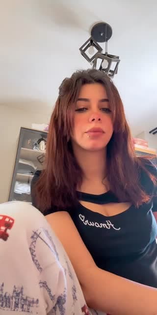 @bellaadeeb TikTok live from 2026-05-10
