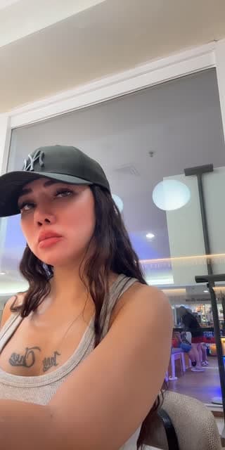 @janepeachy.fit TikTok live stream
