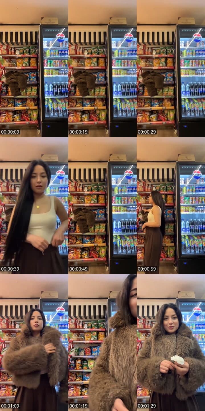 @alyena080 TikTok live stream