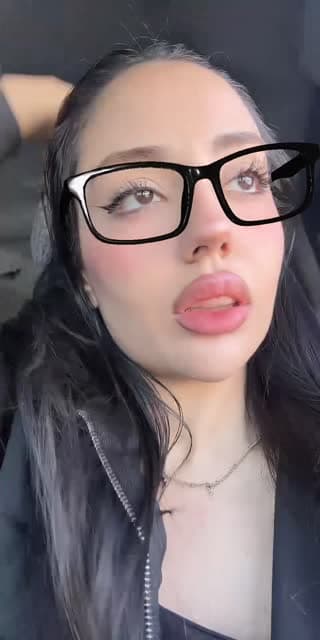 @esmersekersl TikTok live stream