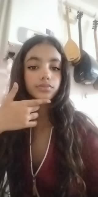 @nehir_1223n0 TikTok live stream