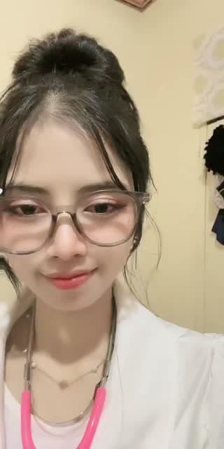 Sini aku temeninn😋