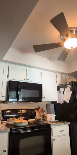 @amberbreyon3 TikTok live stream