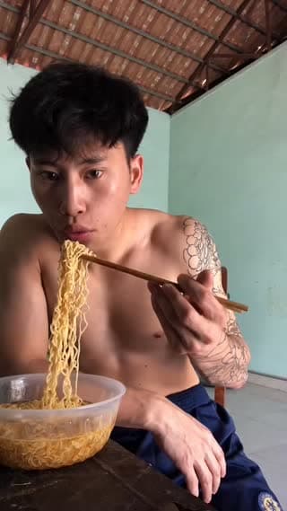 20k push up Hello Mary fen