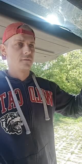 @johnnydiamant_89 TikTok live stream