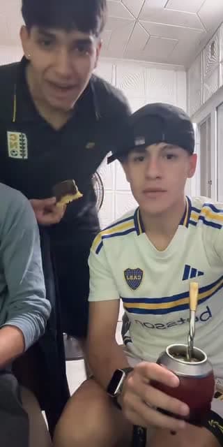 @facundofiori2 TikTok live stream