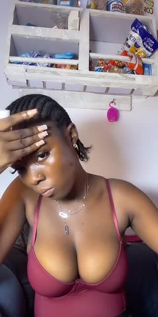 @lilmamaspeaks6 TikTok live stream