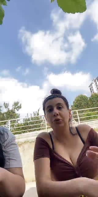 @cigdemmut TikTok live stream