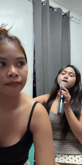 @nicoleminozaaa TikTok live stream