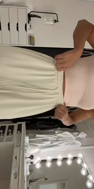 @isabelmontenegro.live TikTok live stream