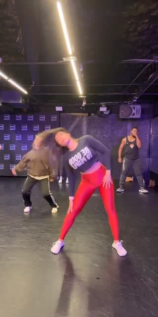 First “vogueing” dance class