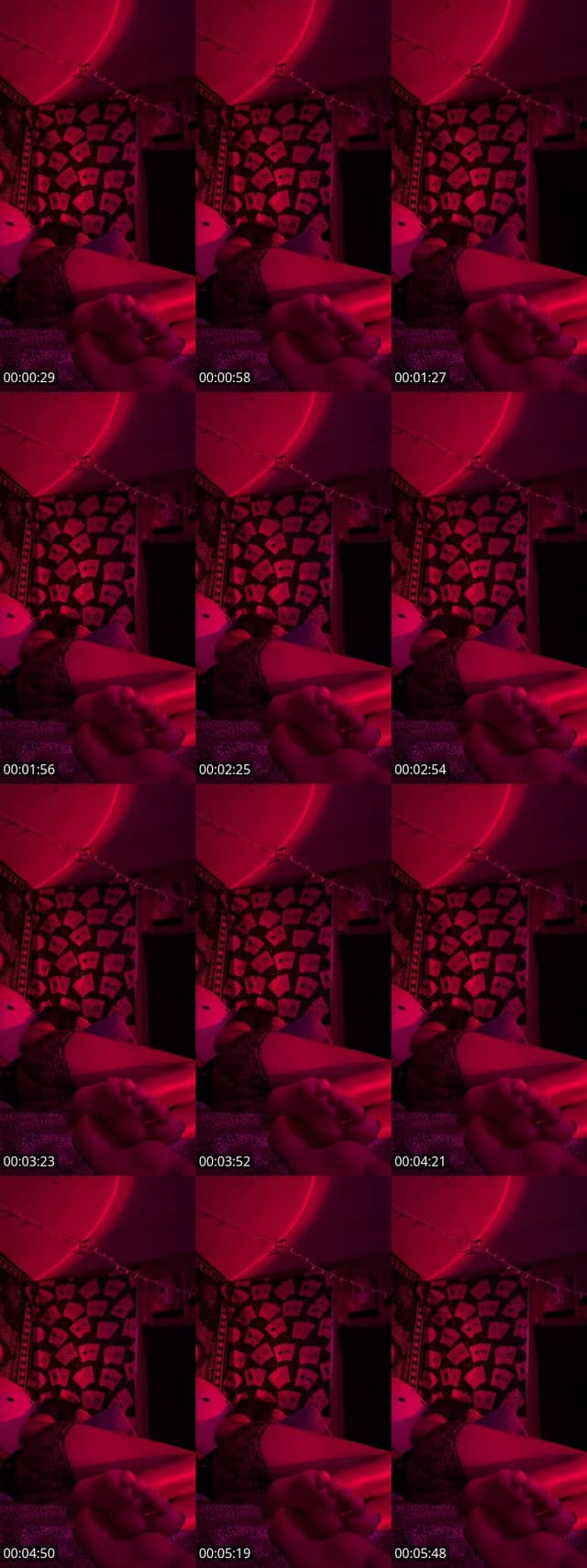 TikTok live: 👣sesh🖤 by @staruniverse710