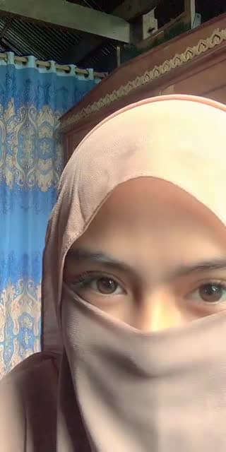 Past TikTok live: Teh manis by @_rafizah