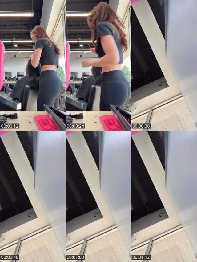 Past TikTok live: To the salon 🎀 by @itsbekaxoxo
