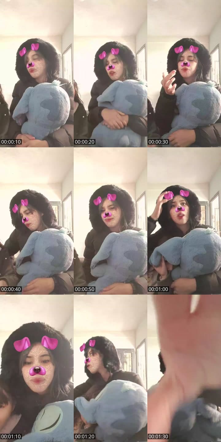 @zoe.rivero46 TikTok live stream