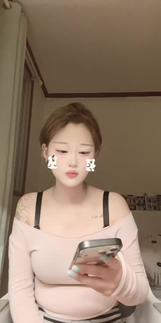 @sale_cong TikTok live from 2026-05-03