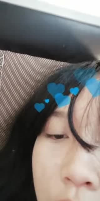 TikTok live: apasih by @mshalyne