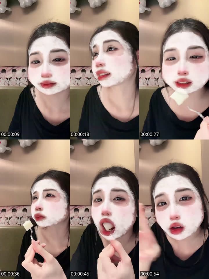 đứng ngoài đó vậy àaa