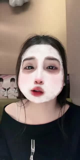 Past TikTok live: đứng ngoài đó vậy àaa by @doni241005