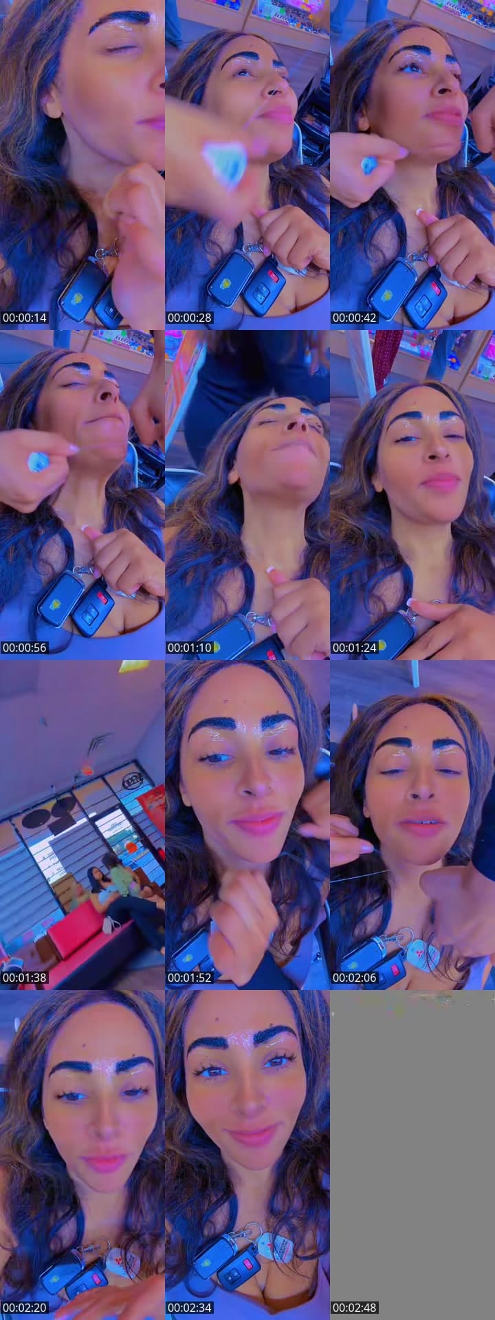 @sashaychic TikTok live stream