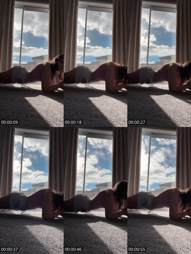 TikTok live: Anhedonia by @bianca.lovessinging