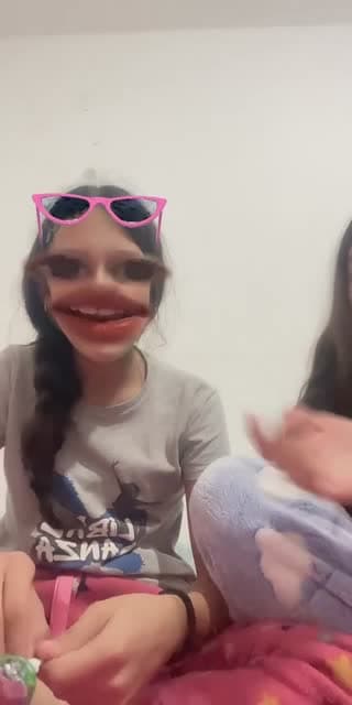 TikTok live: . by @alma_torress2
