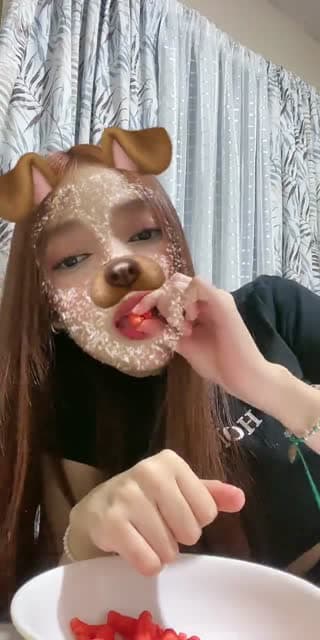 TikTok live: therian en live by @ashemuda