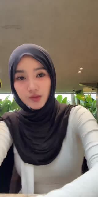 @silvi_alnn TikTok live from 2026-05-03