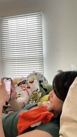 TikTok live: recruiting new seeds 🌱 by @sunflowersareprettycool