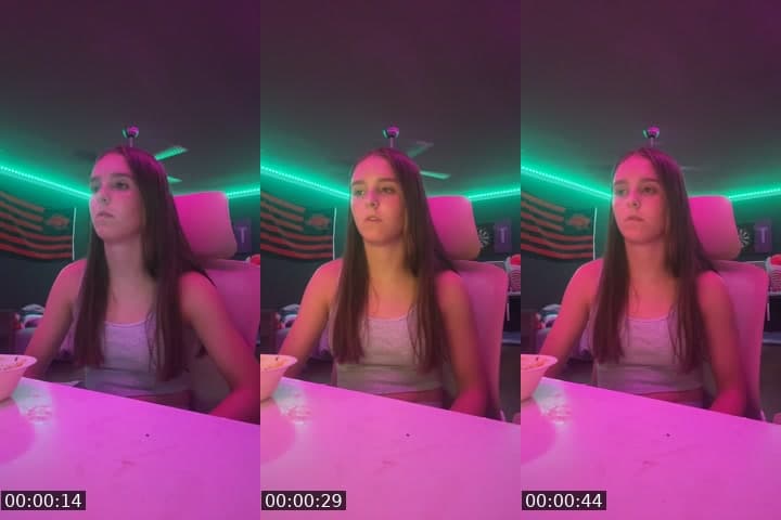@sophiefrench5 TikTok live stream