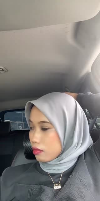 TikTok live: hi by @ainaazman___