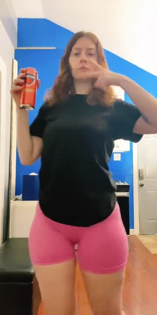 TikTok live: 18+ music chilling by @brittbratt1011