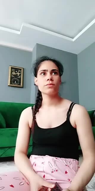 TikTok live: Ne bakıyorsun lan izmarit by @bitkin0133
