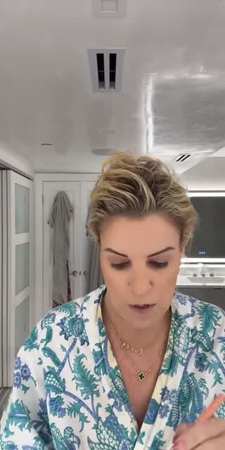 TikTok live: GRWM 🌸🏝️💕 by @meginmotion347