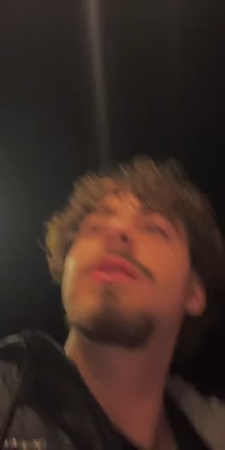 @leonez_1 TikTok live stream