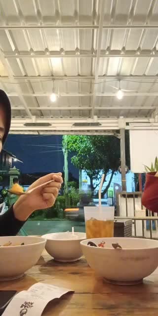 TikTok live: bcl by @nisr.na