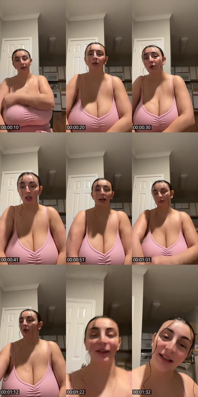 TikTok live: Cookin n Jammin by @stassiehtx