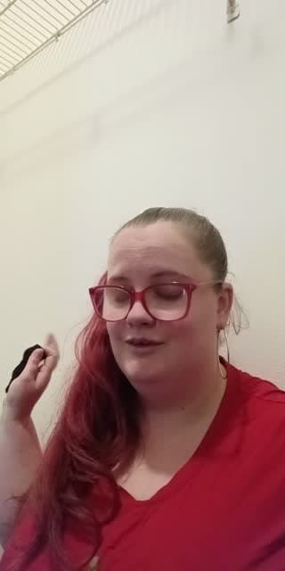 TikTok live: chilling and thinking by @thickalicous4