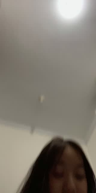 @vhrhlyn TikTok live stream