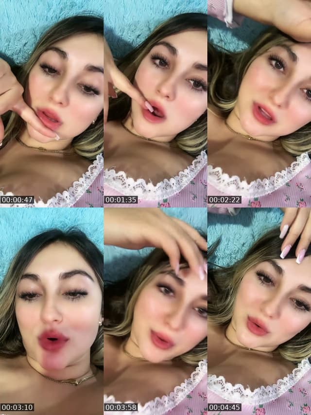 TikTok live: Hola volví 🤭 by @leidyc.01