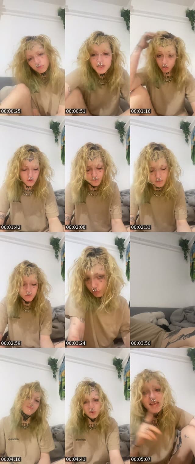 TikTok live: wait for my just eat order w me by @vodkasheep