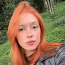 @nayaralouback_