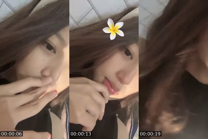 @strawberylatte.5 TikTok live stream