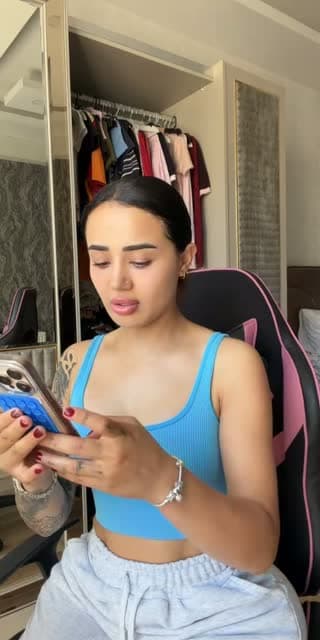 @melekazad TikTok live