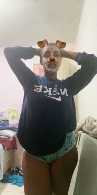 @leticiaaa_st TikTok live stream