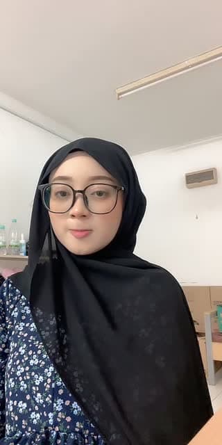 @aylaamochi TikTok live stream