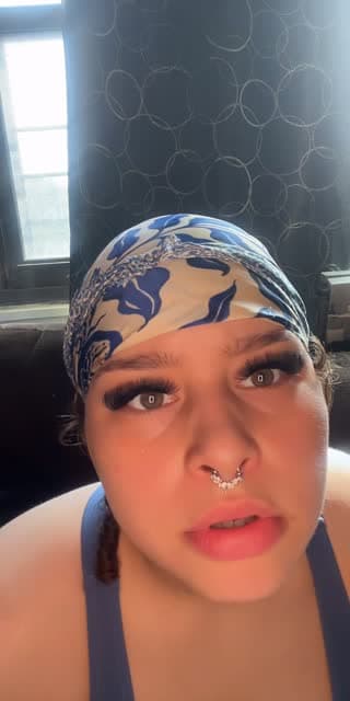 @arianna_taina TikTok live stream