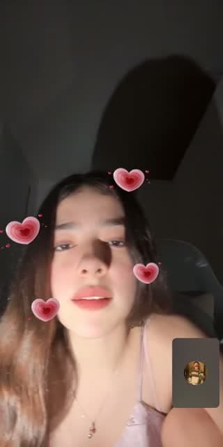 TikTok live: Batallas y chisme👀🖤 by @khaleesi.sd