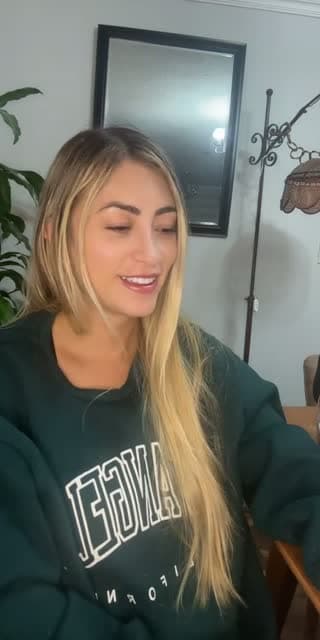 @angelica.posadaa TikTok live stream